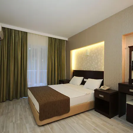 Club Palm Armutalanı