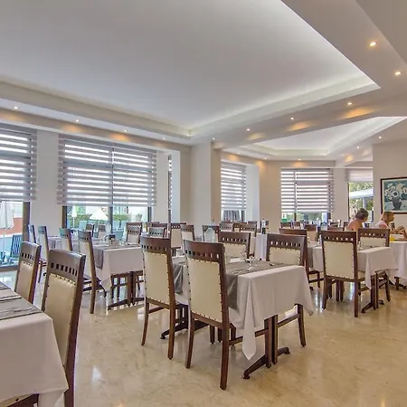 Club Palm ホテル Armutalanı