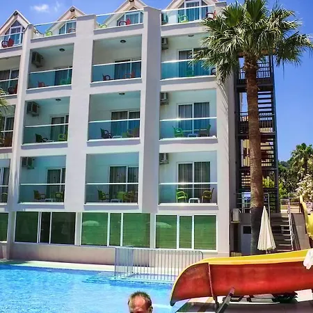 Club Palm 2* Armutalanı