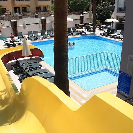 Club Palm 2* Armutalanı