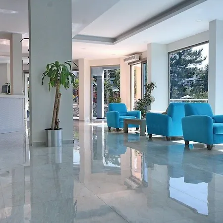 Club Palm 2* Armutalanı