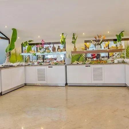 Club Palm Armutalan