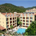 ホテル Club Palm Armutalanı