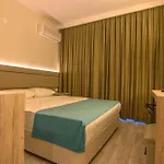 Club Palm Armutalanı