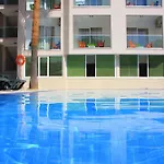 ホテル Club Palm Armutalanı