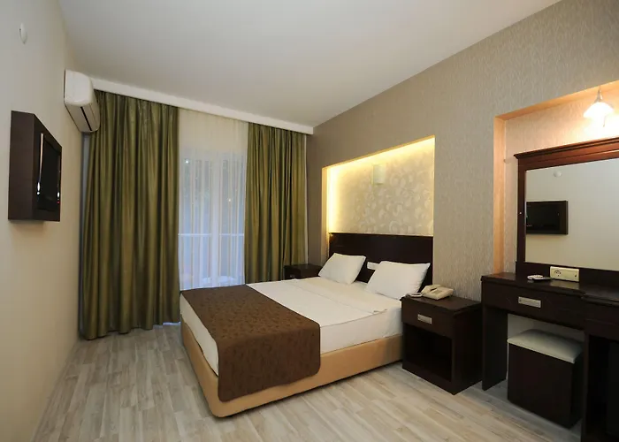 Club Palm Armutalanı