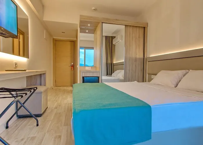 Club Palm 2* Armutalanı