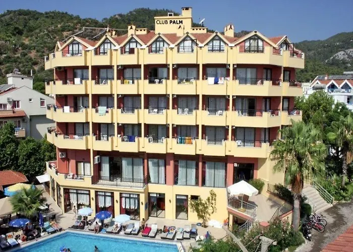 Club Palm